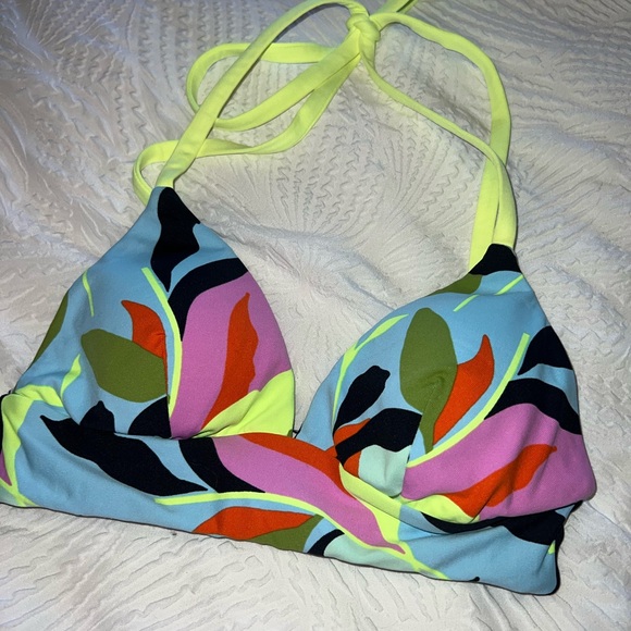 Reversible Maaji Bikini Top - Picture 1 of 7